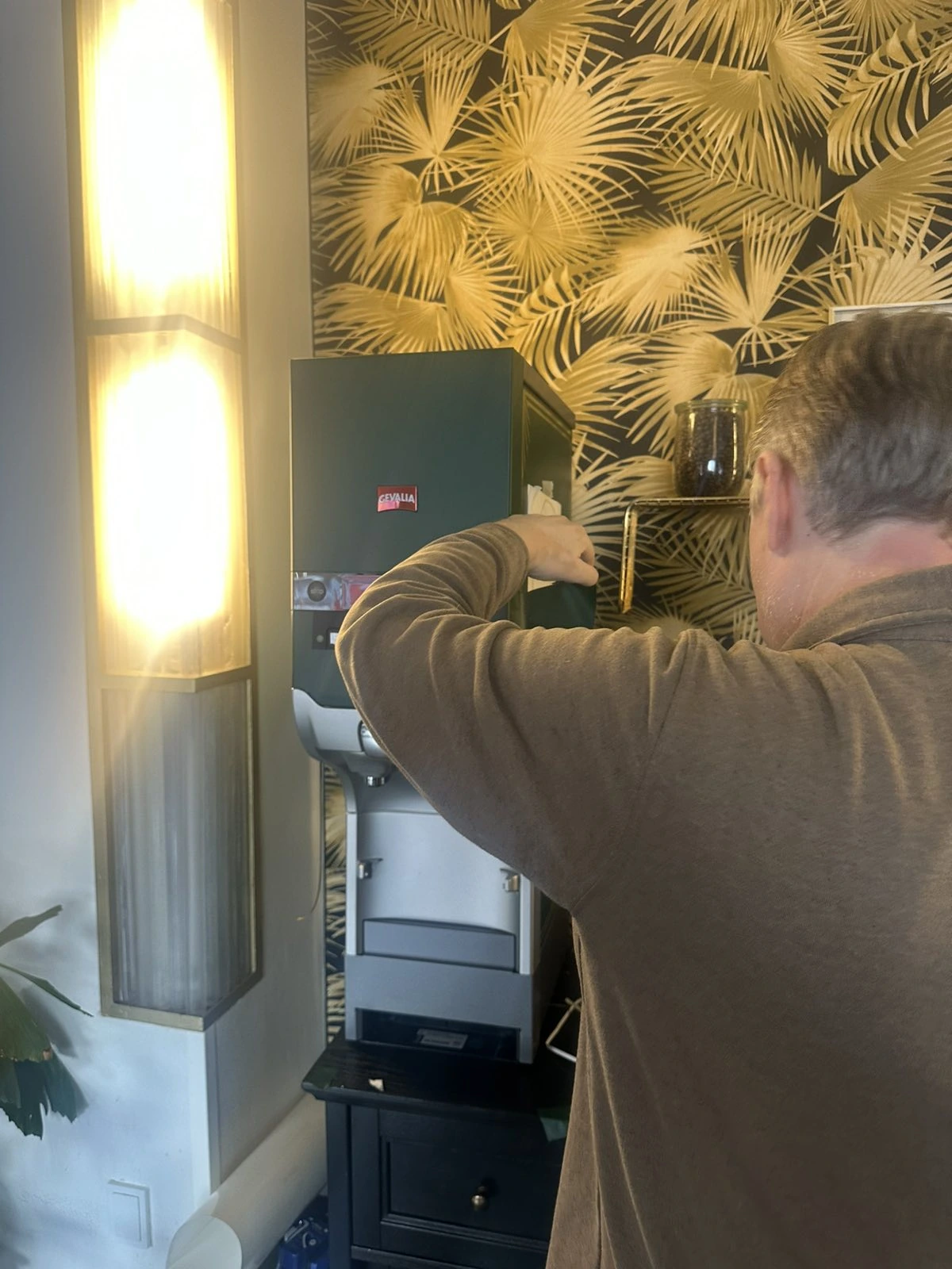 Hotel Astoria — Art-deco-folie på kaffemaskiner — billede 6