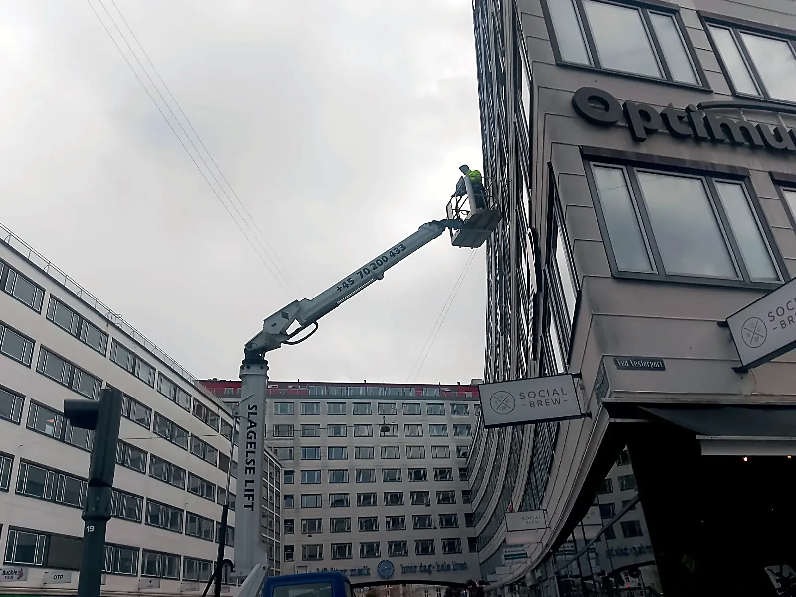 Sitecore — Demontering af facadeskilt — billede 6