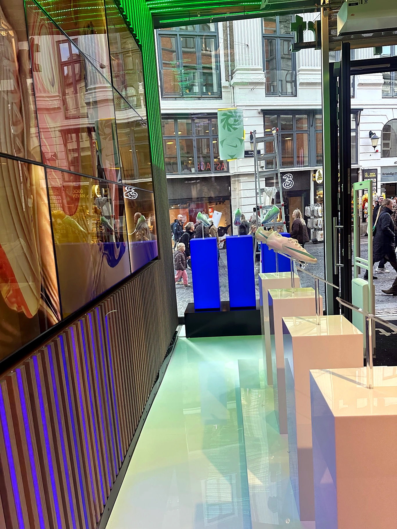 Unisport — Nike White Pack-vinduer på Strøget — billede 7