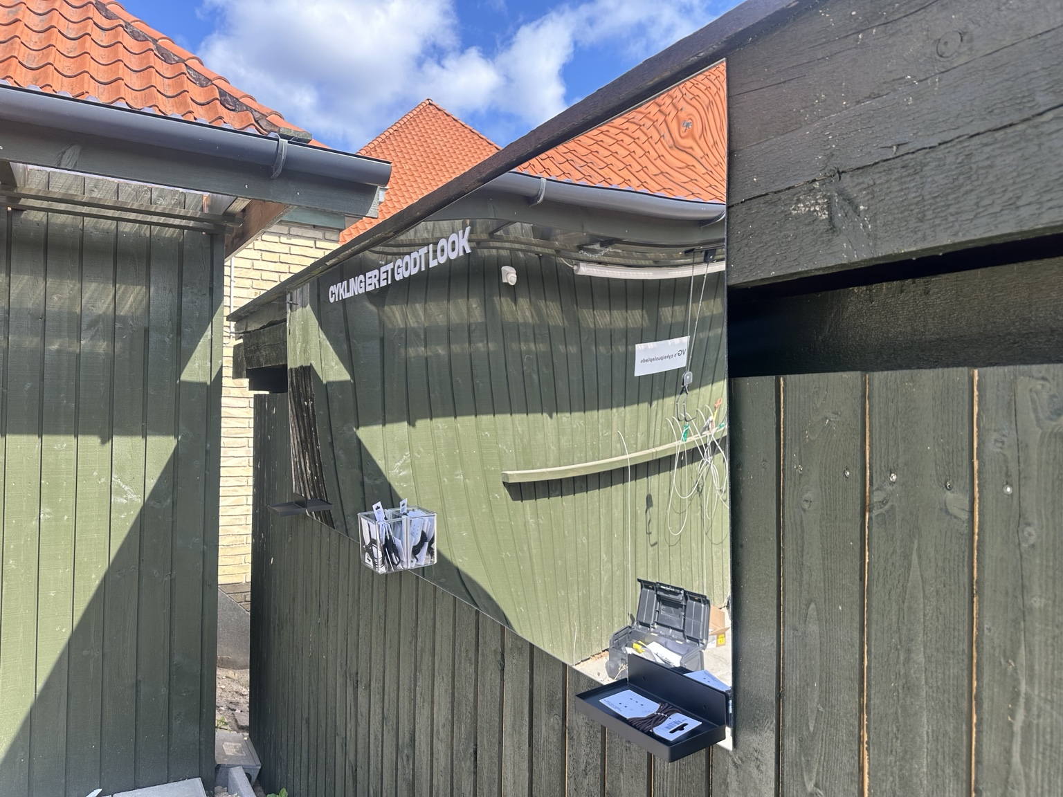 Flere unge på cyklen — Virum Gymnasium — billede 2