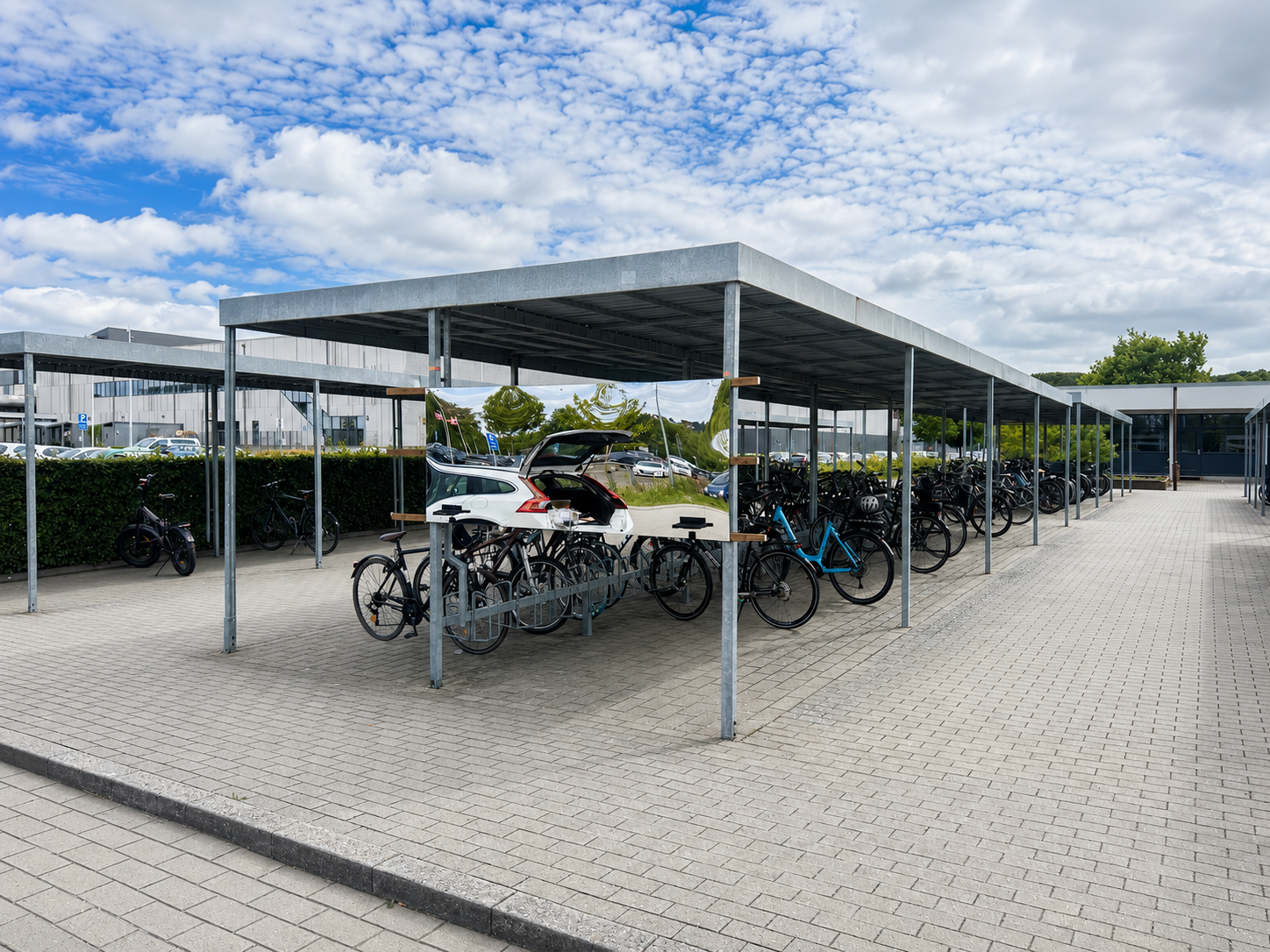 Flere unge på cyklen — Virum, Odense & Sct. Knuds Gymnasium — billede 9