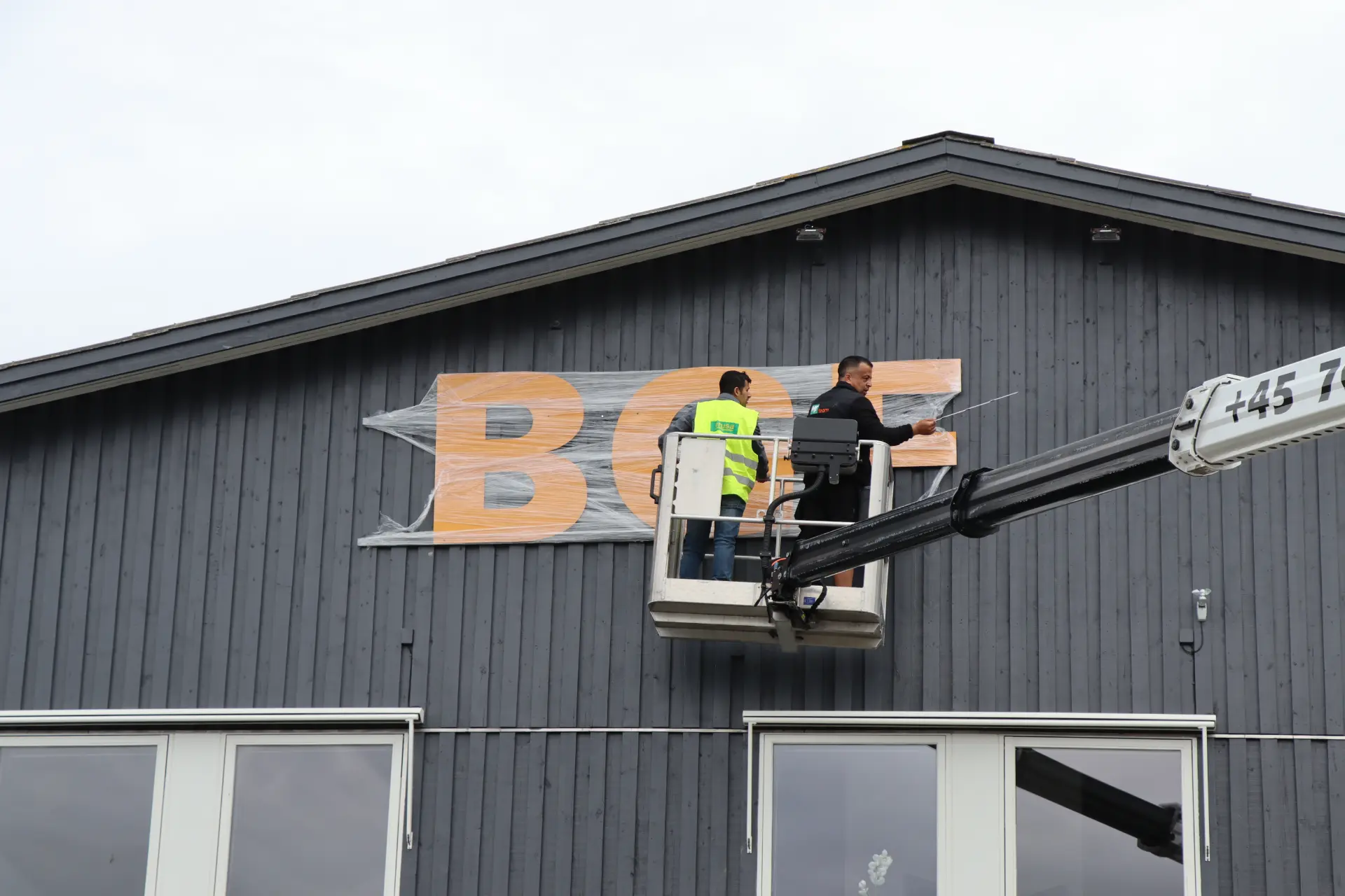 BGFIX — Facade & wayfinding — billede 3