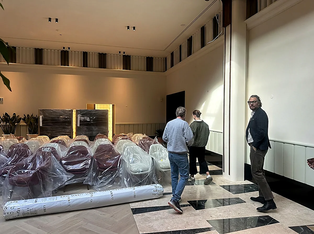 CORI Hornbæk Hotel — indvendig skiltning i stueetagen — billede 5